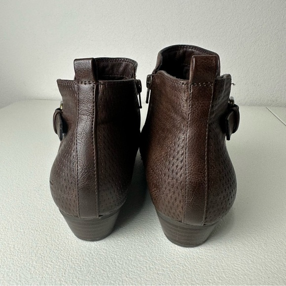 Cloudwalkers by Avenue Brown Tracie Zip Up Booties Size 10 Wide - Picture 4 of 9
